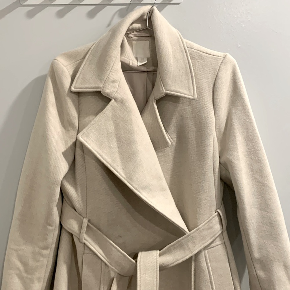 Cream Coat- two removable stain.